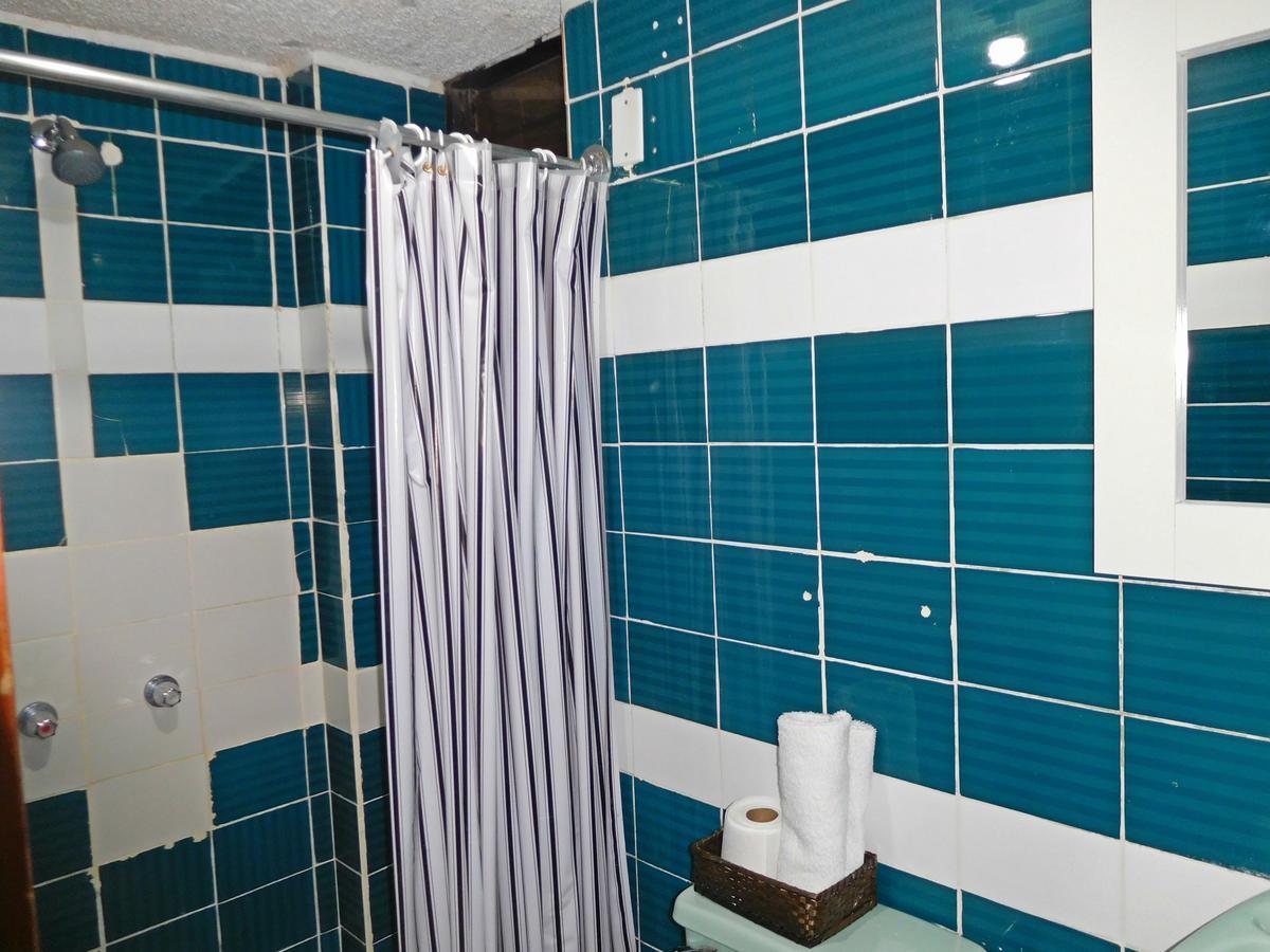 Hostal Alborada Ріобамба Екстер'єр фото