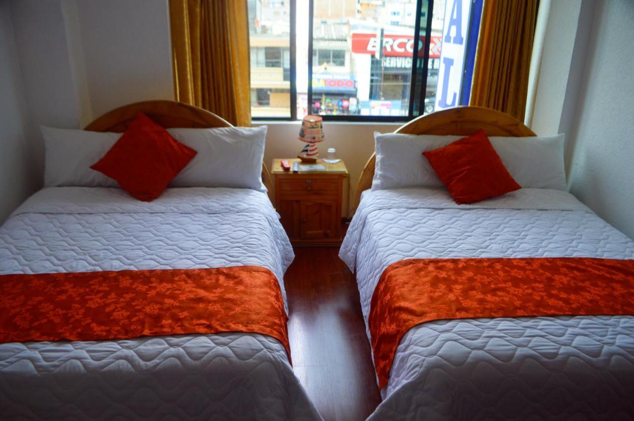 Hostal Alborada Ріобамба Екстер'єр фото