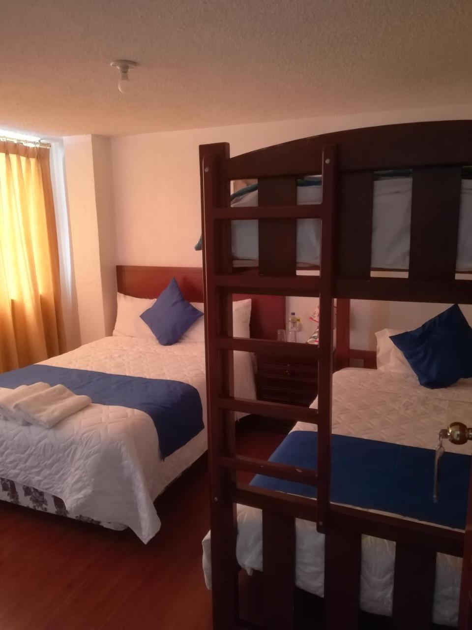 Hostal Alborada Ріобамба Екстер'єр фото
